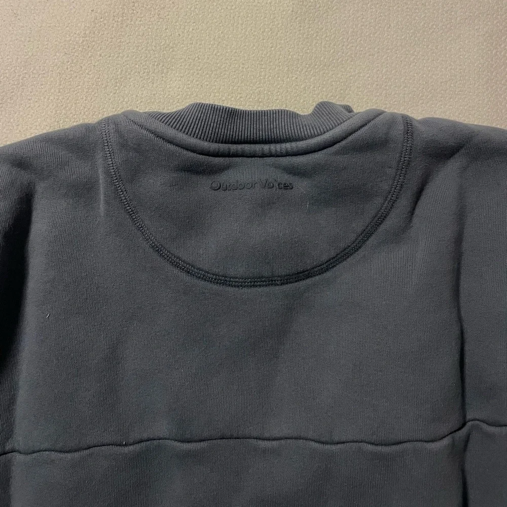 Outdoor Voices Nimbus Blue Crewneck Sweatshirt - Picture 3 of 4